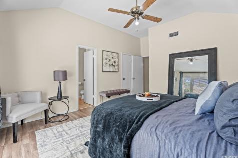 9219 Broxton Drive San Antonio TX 78240