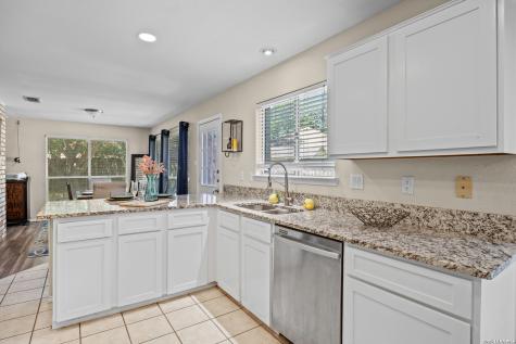 9219 Broxton Drive San Antonio TX 78240