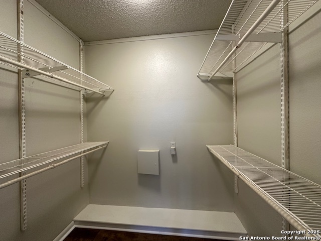 1106 Saxonhill San Antonio TX 78253