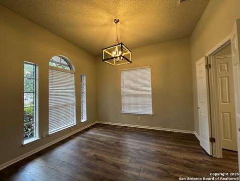 1106 Saxonhill San Antonio TX 78253