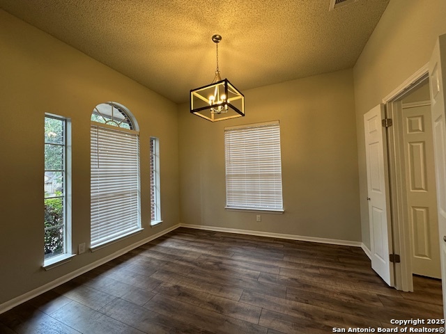 1106 Saxonhill San Antonio TX 78253