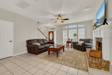 26334 Dancing Bear San Antonio TX 78260