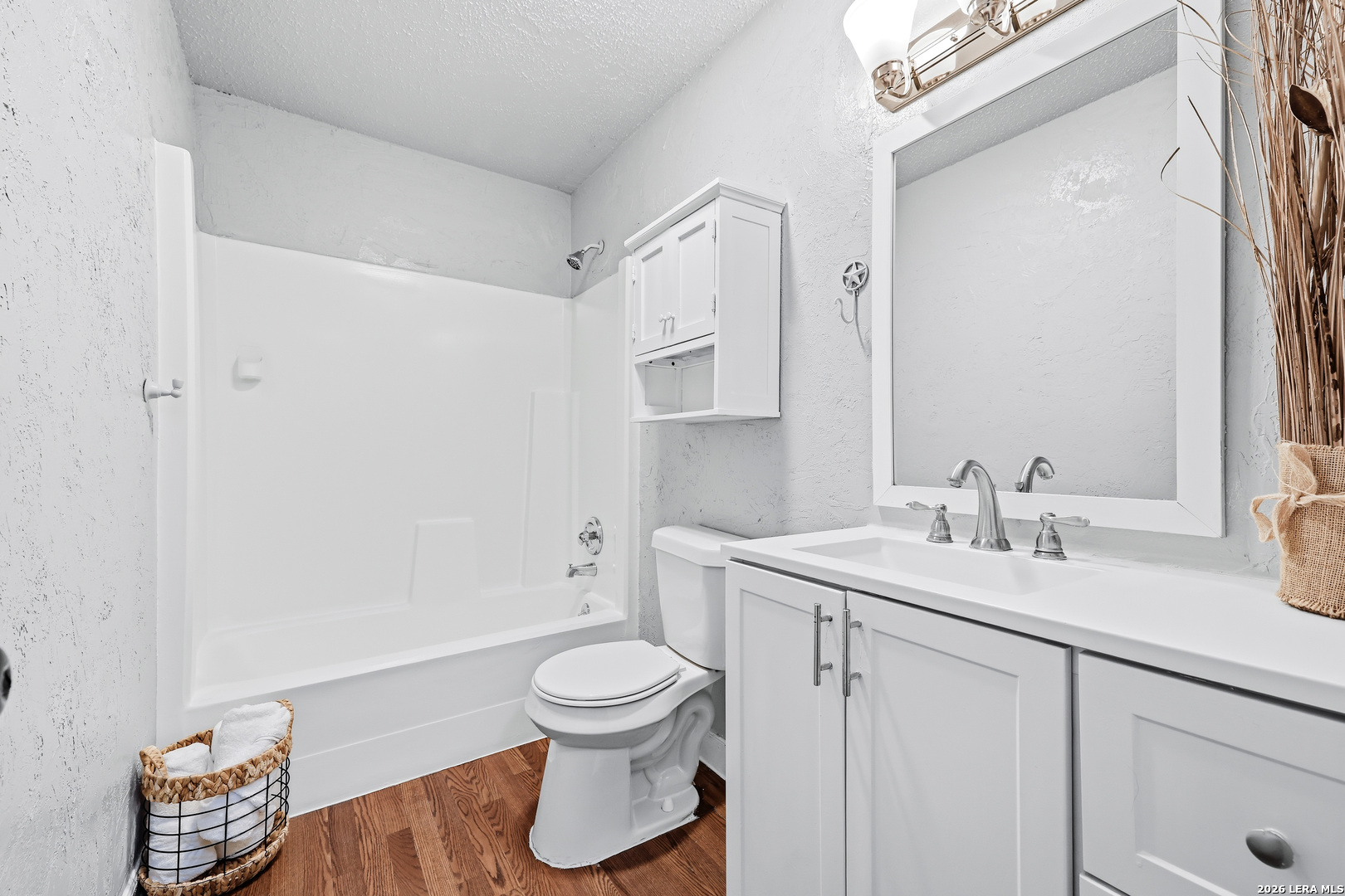 9826 Valley Cabin San Antonio TX 78250