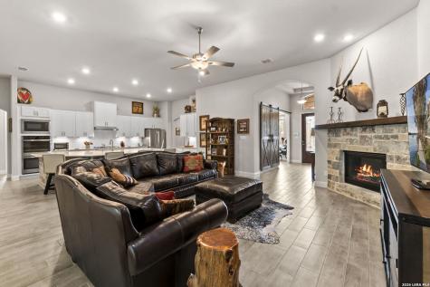 29347 Kearney Ridge Boerne TX 78015