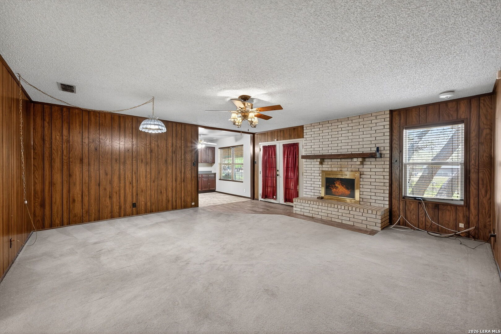 100 Crestline Pleasanton TX 78064