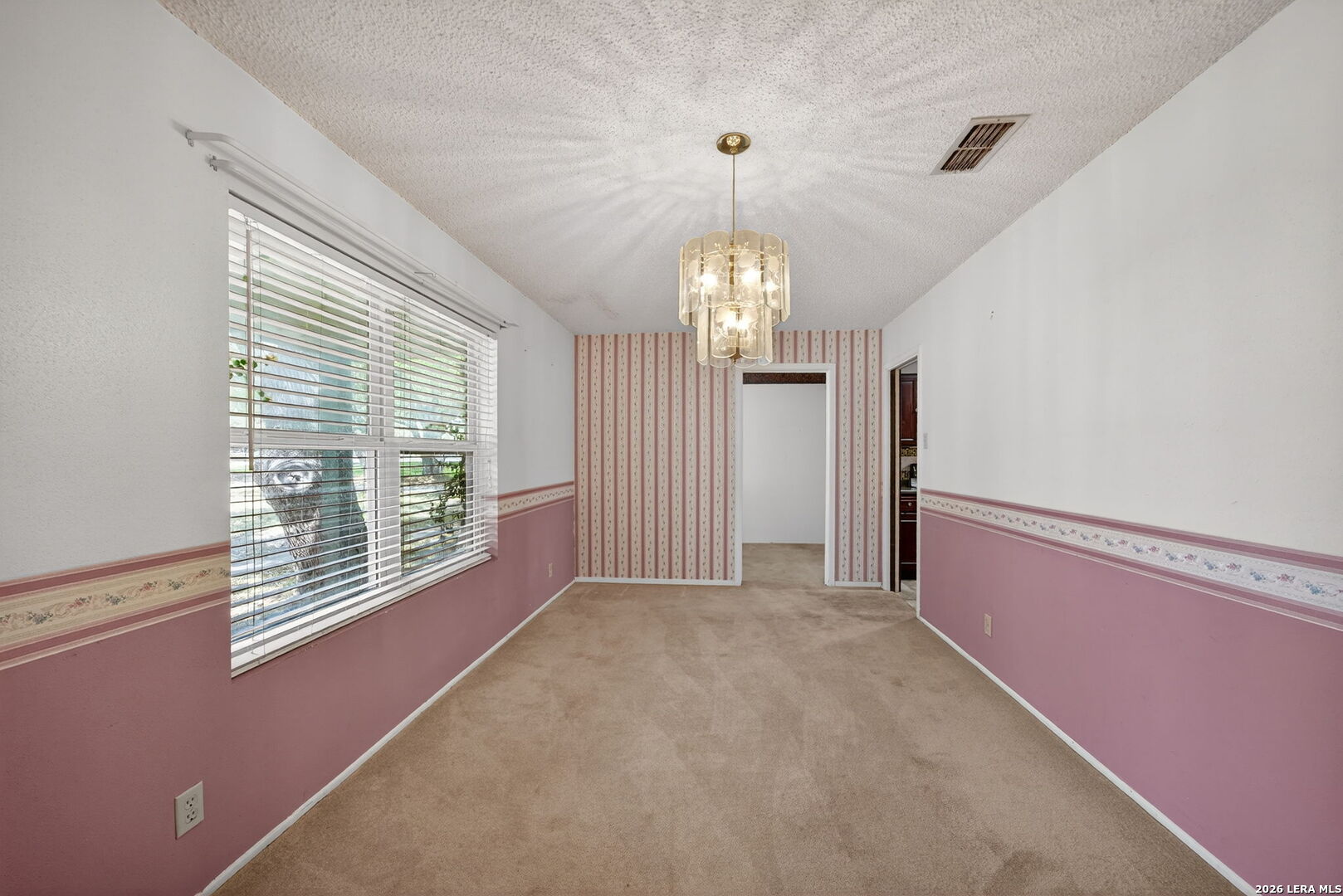 100 Crestline Pleasanton TX 78064