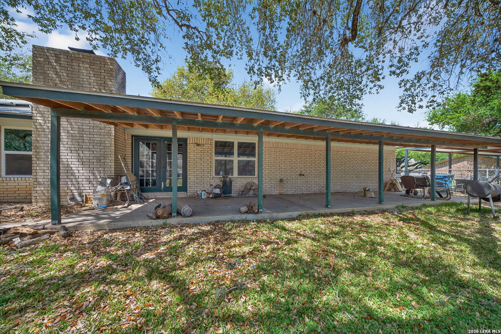 100 Crestline Pleasanton TX 78064