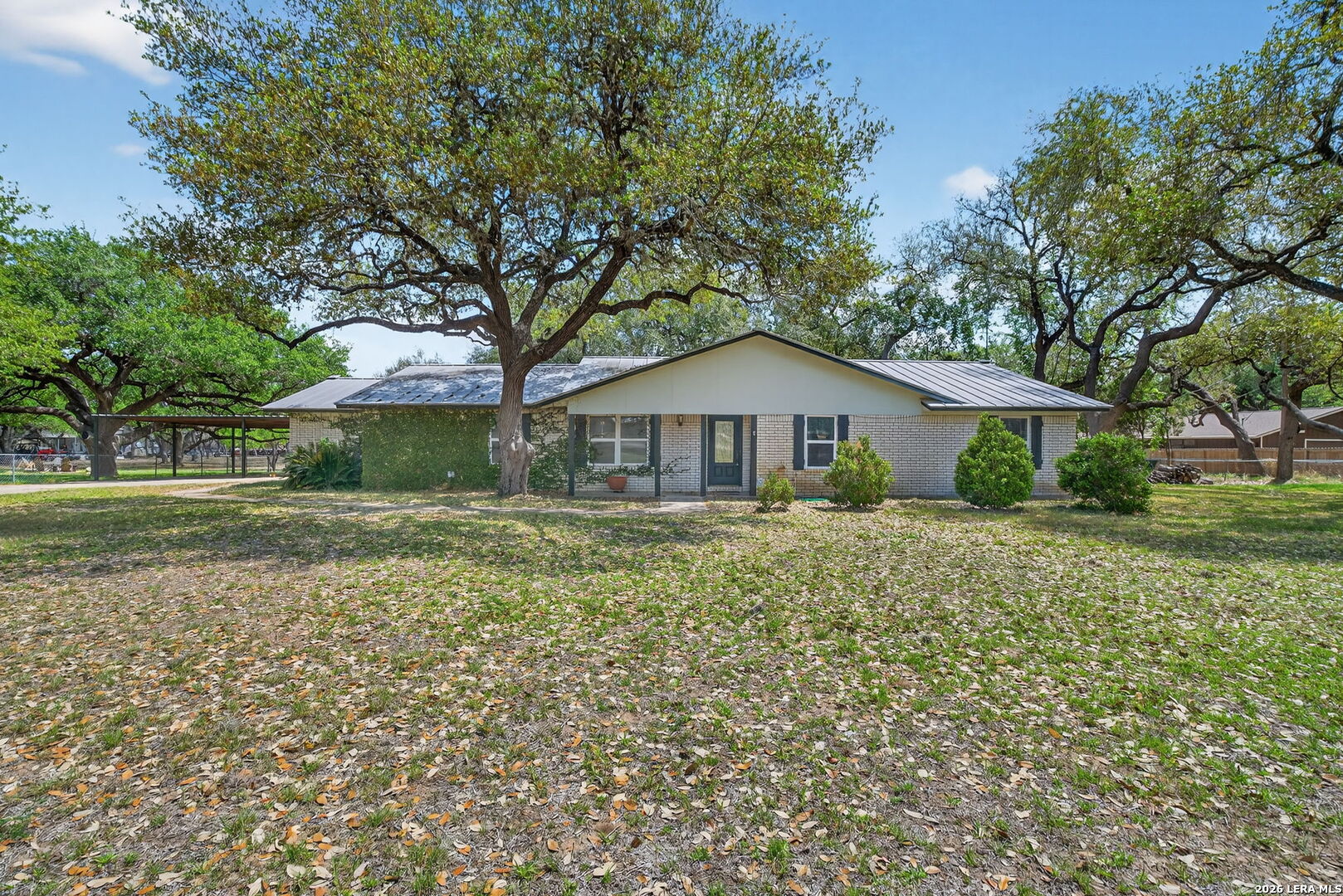 100 Crestline Pleasanton TX 78064