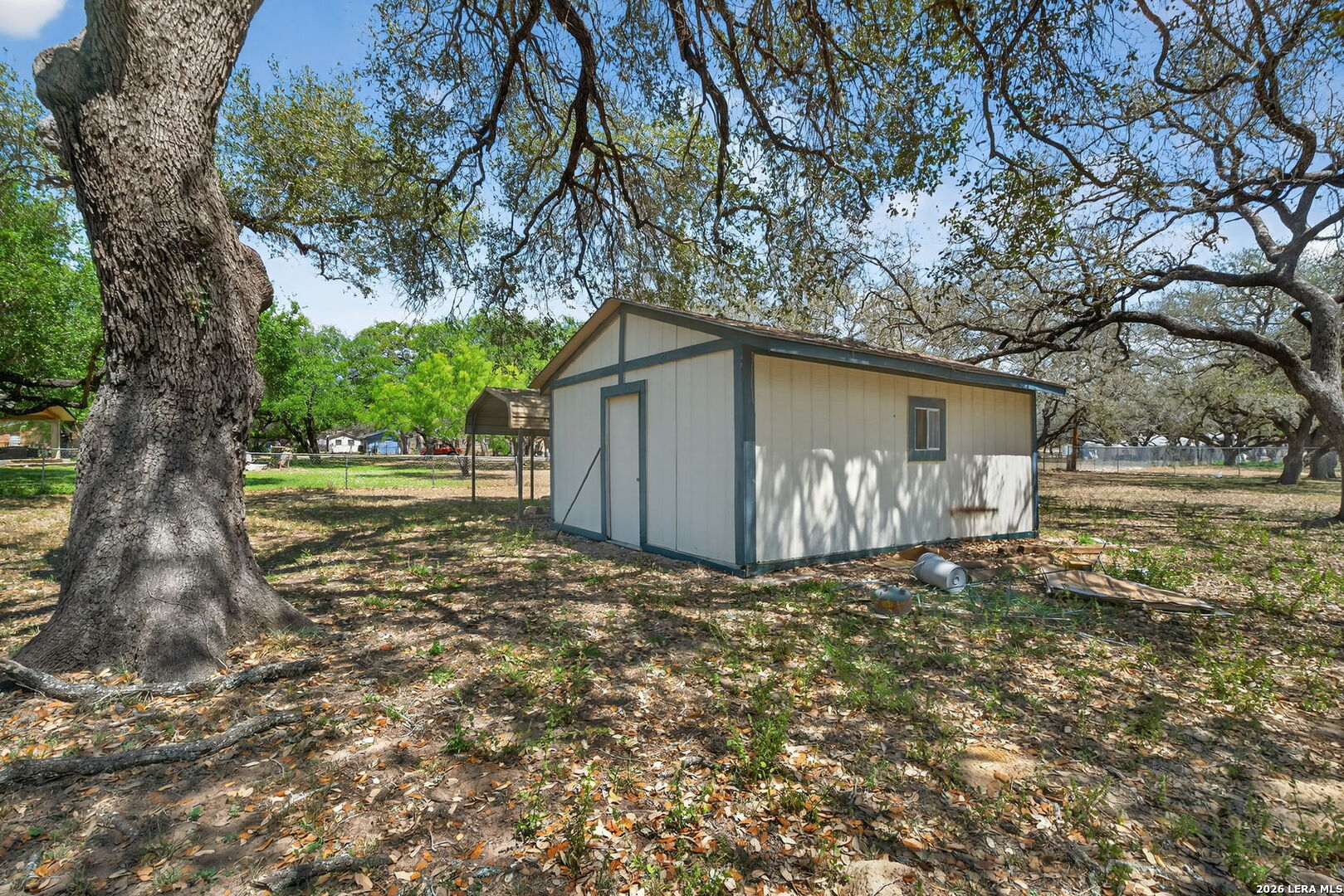 100 Crestline Pleasanton TX 78064