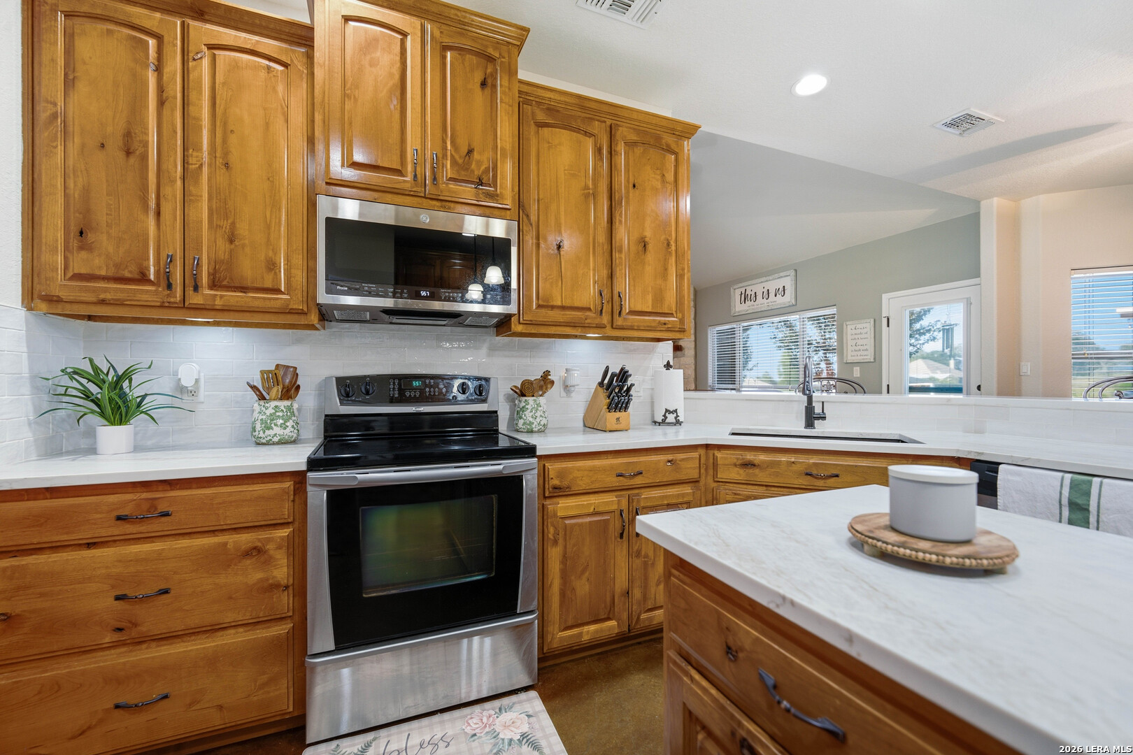 1413 Country Hills Drive La Vernia TX 78121