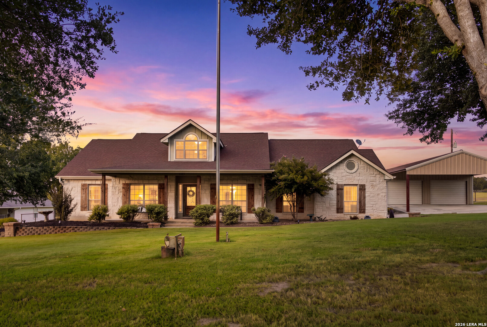 1413 Country Hills Drive La Vernia TX 78121