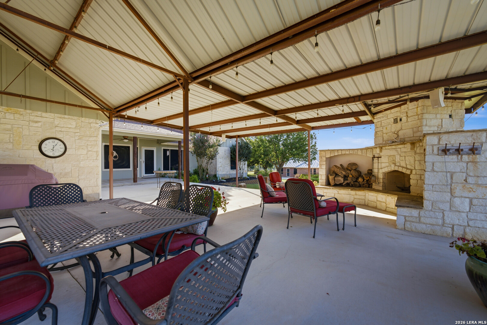 1413 Country Hills Drive La Vernia TX 78121