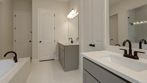 173 Mountain Oak Castroville TX 78009