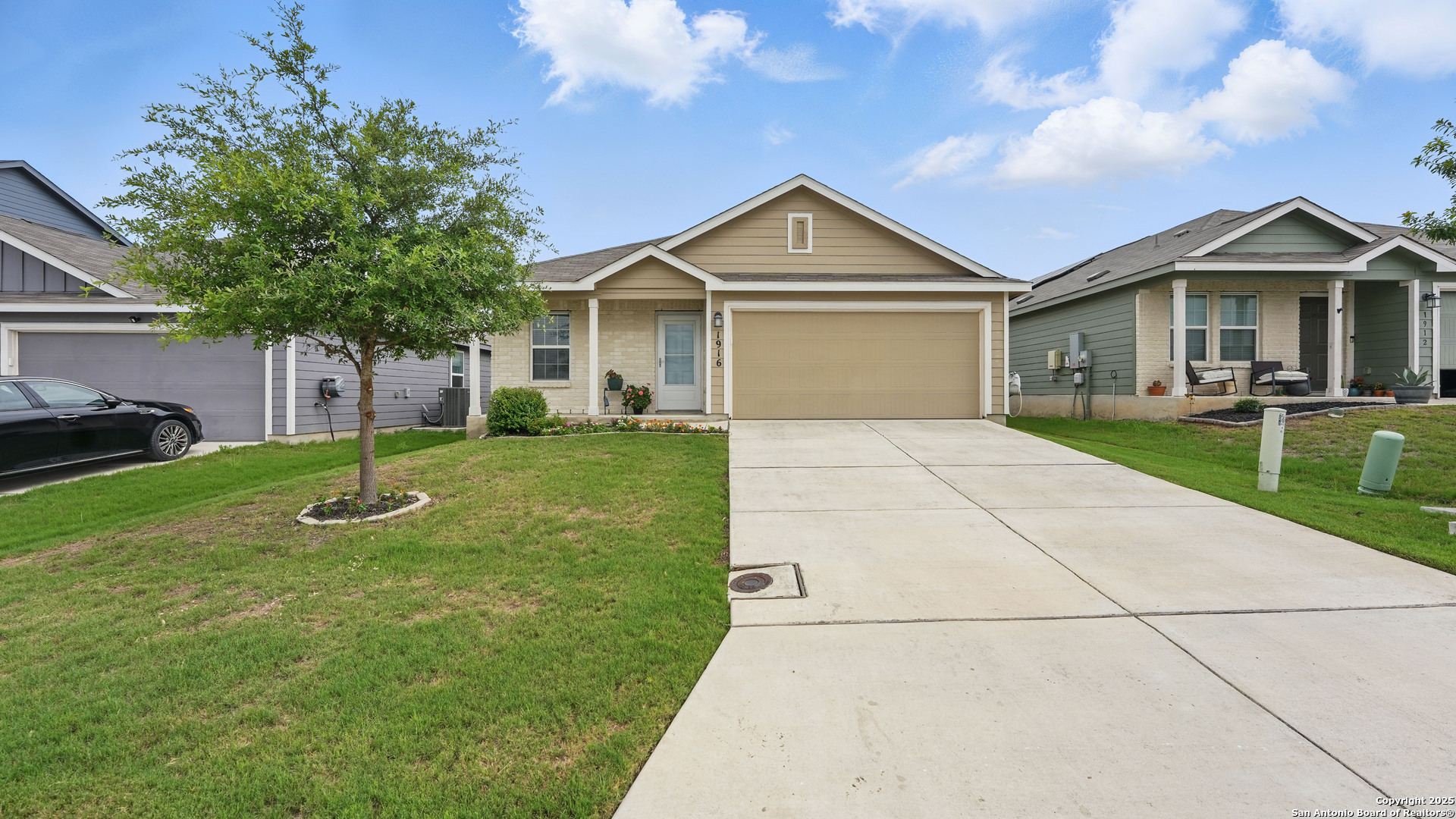 1916 Goldcrest New Braunfels TX 78130