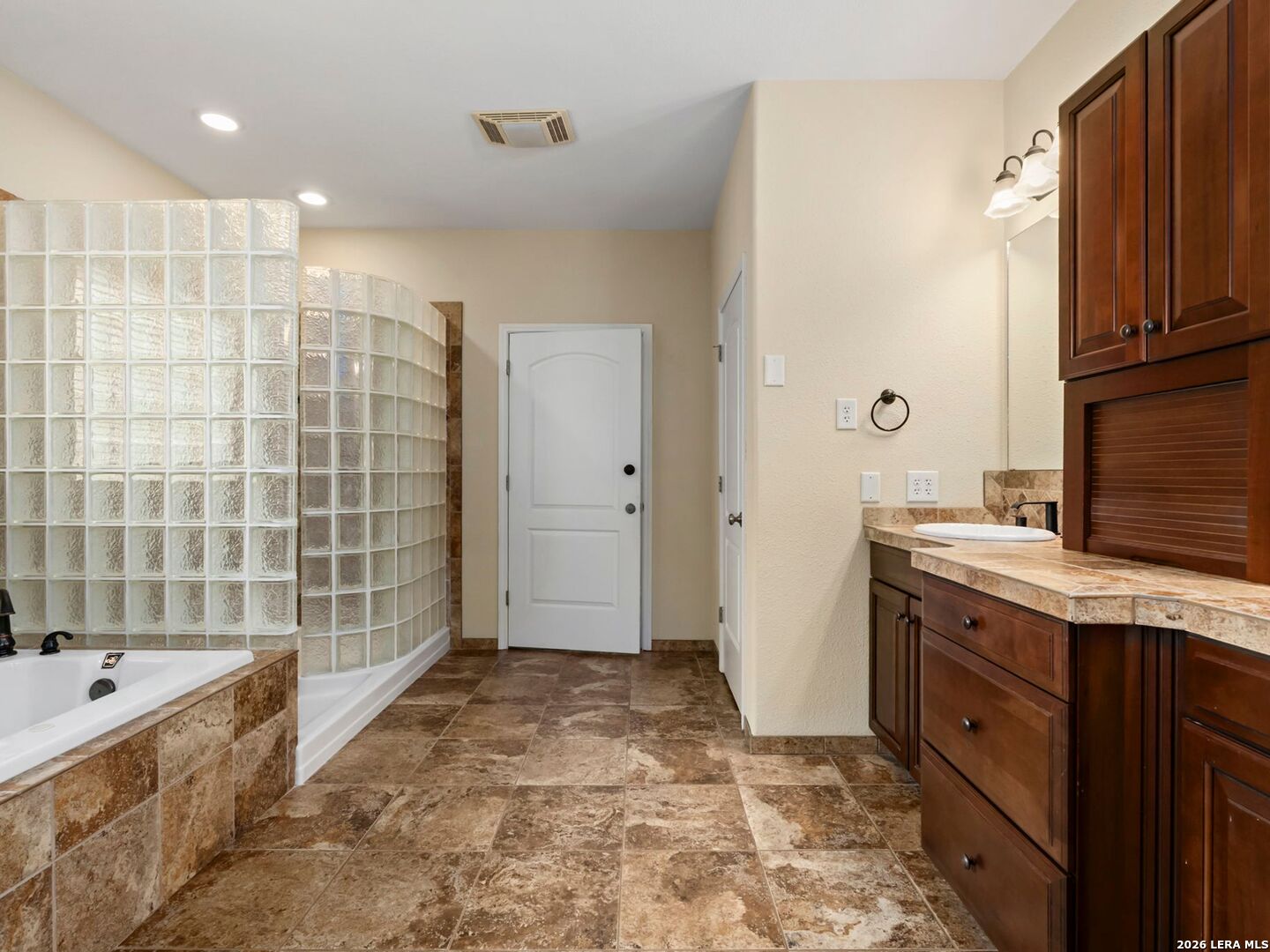 388 Deerwood Circle Bandera TX 78003