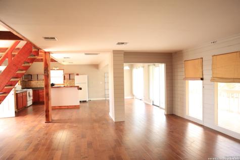 14919 Tx-16 N Medina TX 78055