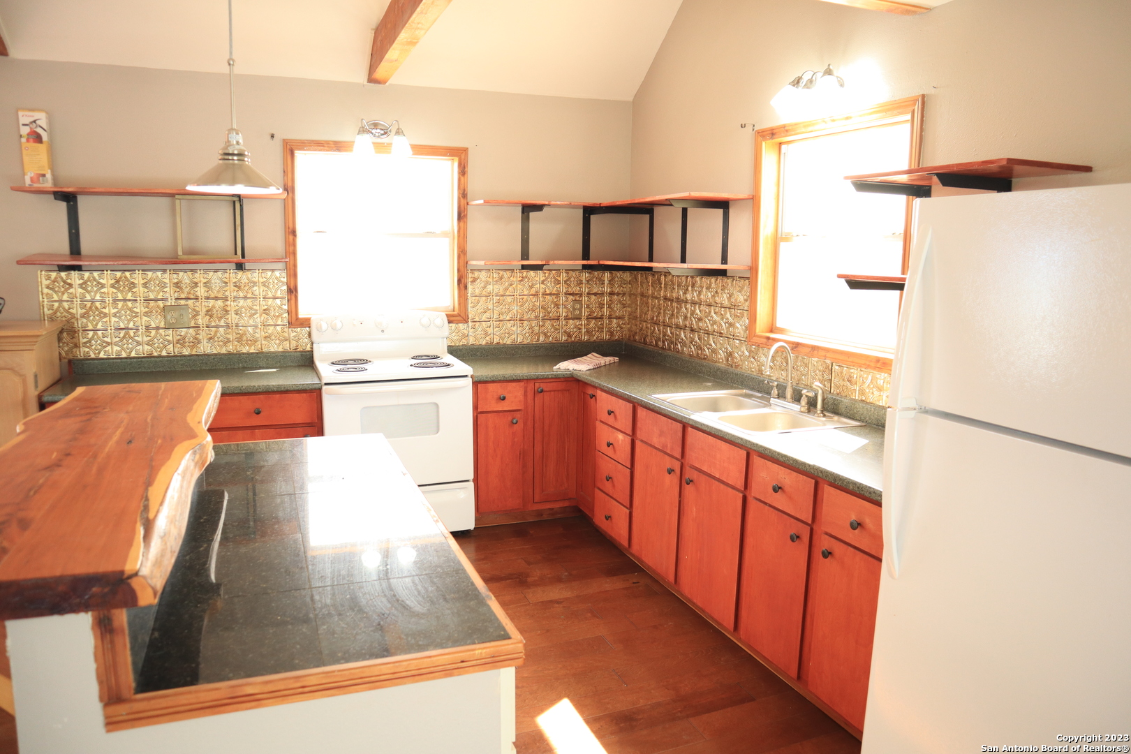 14919 Tx-16 N Medina TX 78055