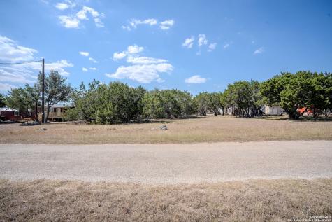 194 Lot 83 Pr 1516 Bandera TX 78003