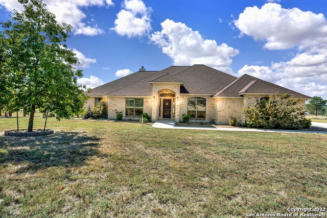 100 Rosewood Drive La Vernia TX 78121