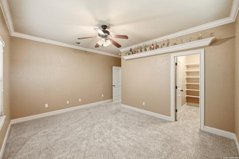 324 Heavens Way San Antonio TX 78260