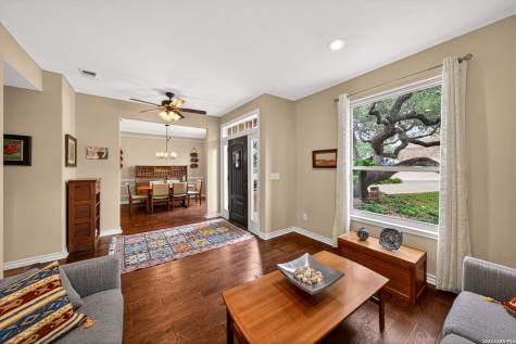 8819 London Heights San Antonio TX 78254