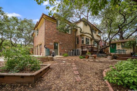 8819 London Heights San Antonio TX 78254