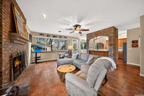 8819 London Heights San Antonio TX 78254