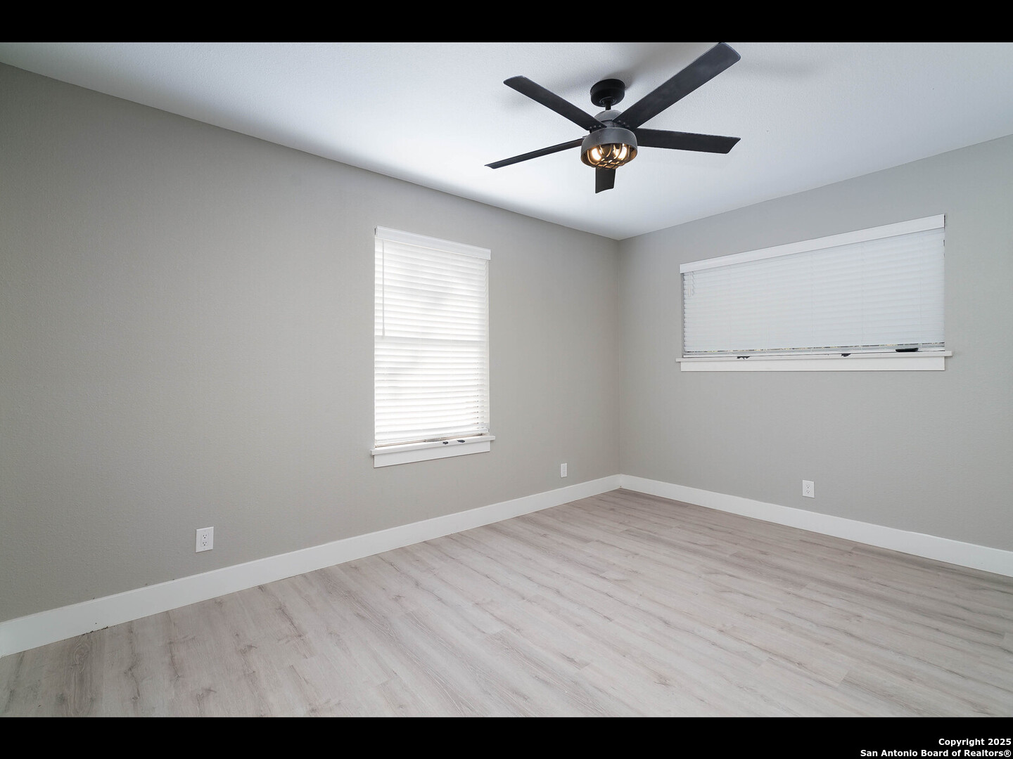 8619 Oak Ledge San Antonio TX 78217