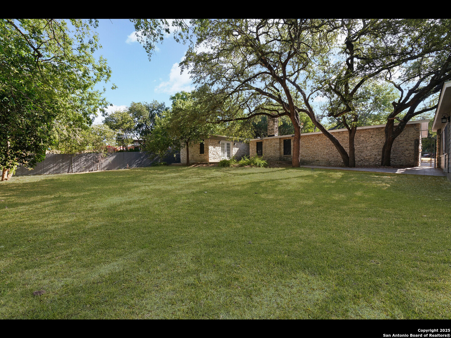8619 Oak Ledge San Antonio TX 78217