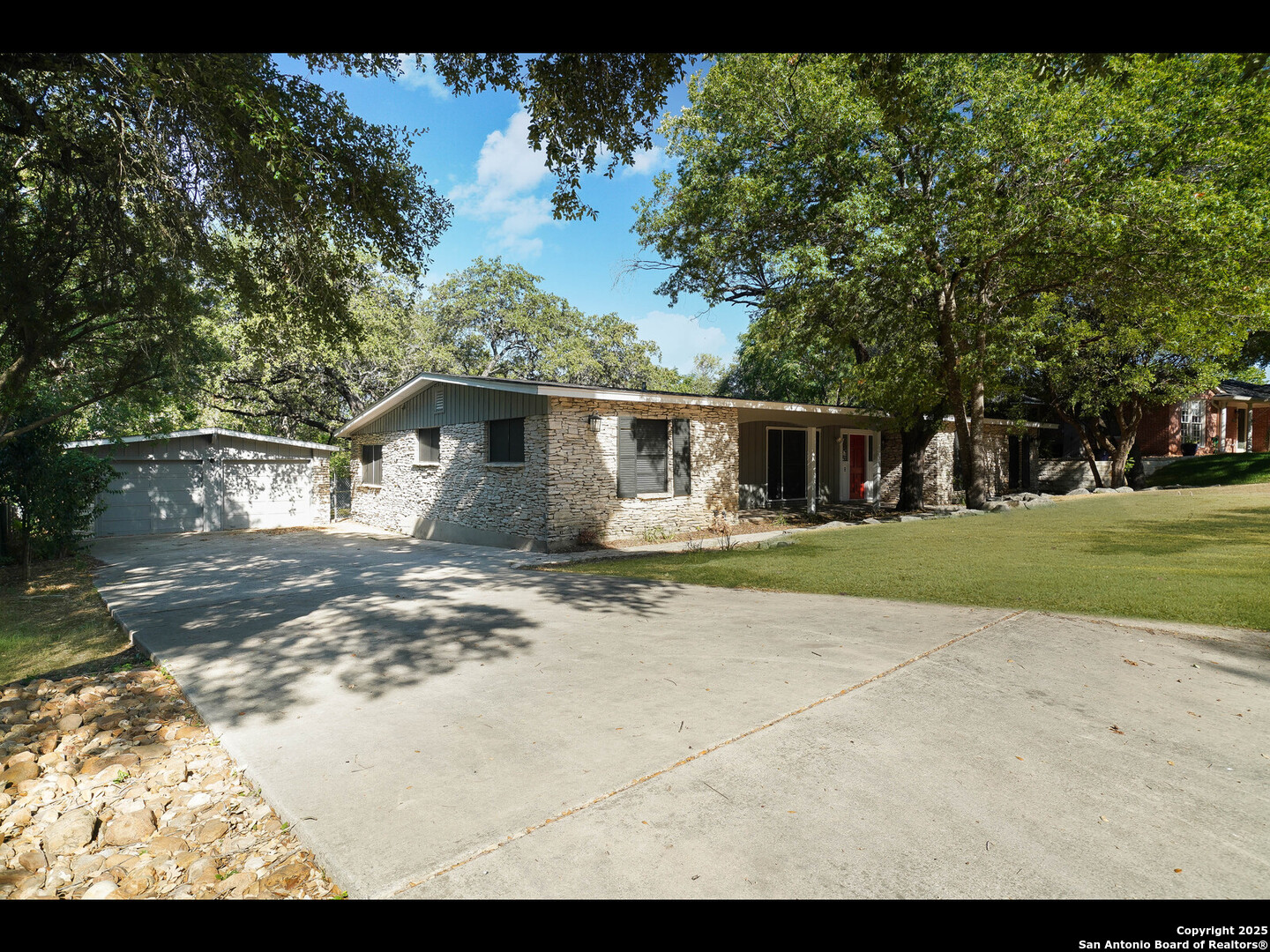 8619 Oak Ledge San Antonio TX 78217