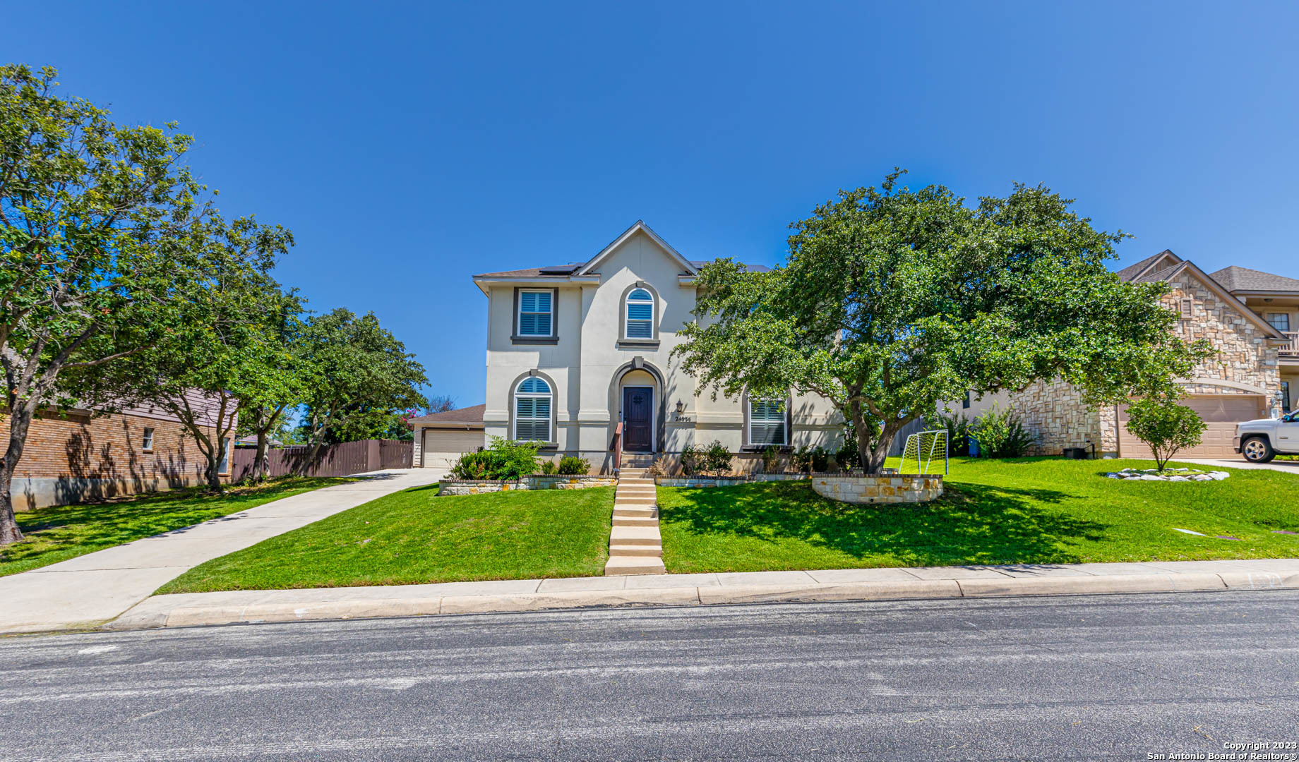 24935 Flying Arrow San Antonio TX 78258
