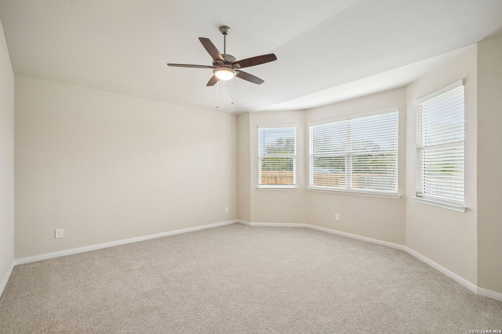 5807 Broken Rock San Antonio TX 78253