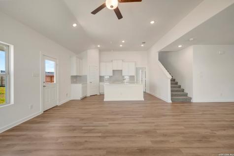 8638 Rucker Pond Trail San Antonio TX 78252