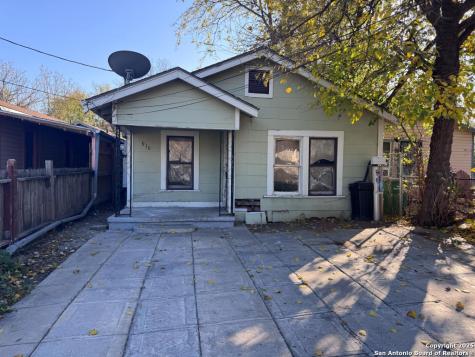 910 Green San Antonio TX 78225