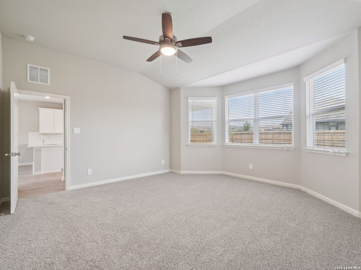 10221 King Robert Blank San Antonio TX 78239