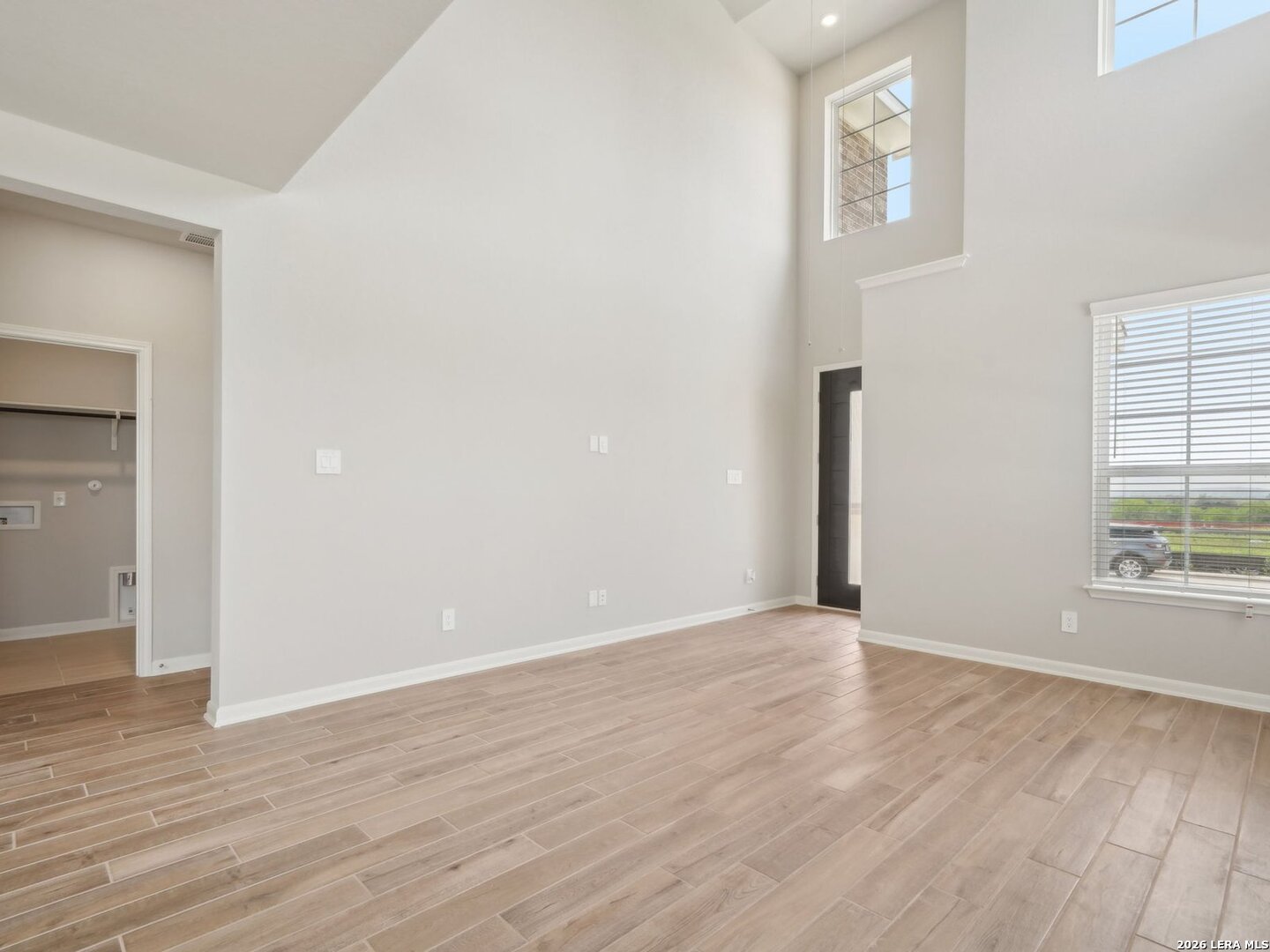 10221 King Robert Blank San Antonio TX 78239