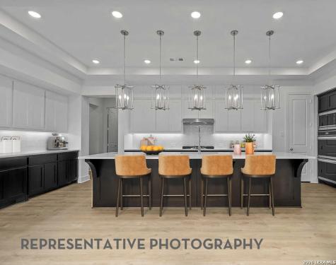 6999 Hallie Hunt Schertz TX 78154