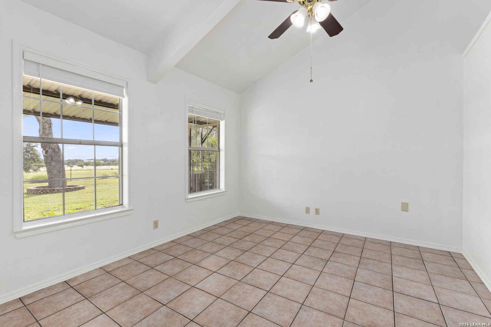 1892 N Thunder Creek Road Utopia TX 78884