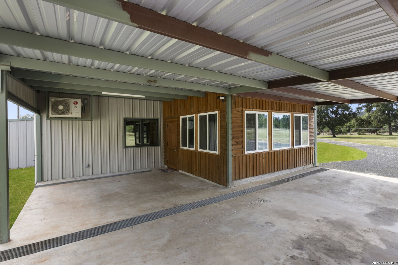 1892 N Thunder Creek Road Utopia TX 78884