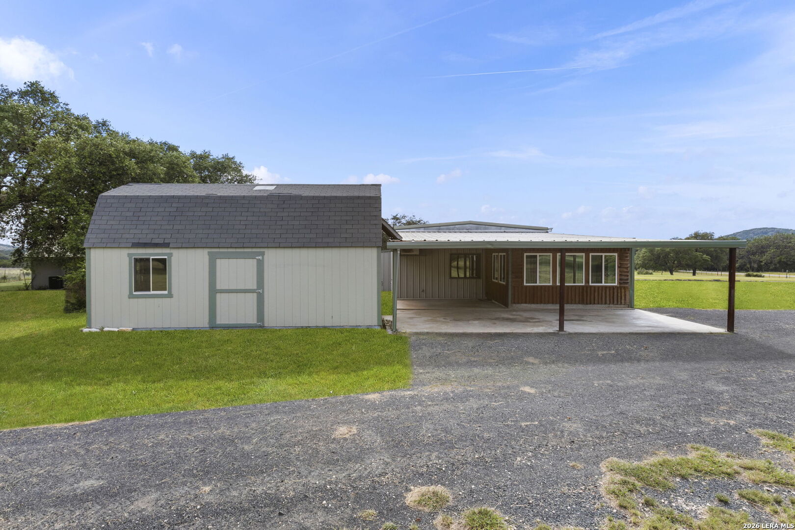 1892 N Thunder Creek Road Utopia TX 78884