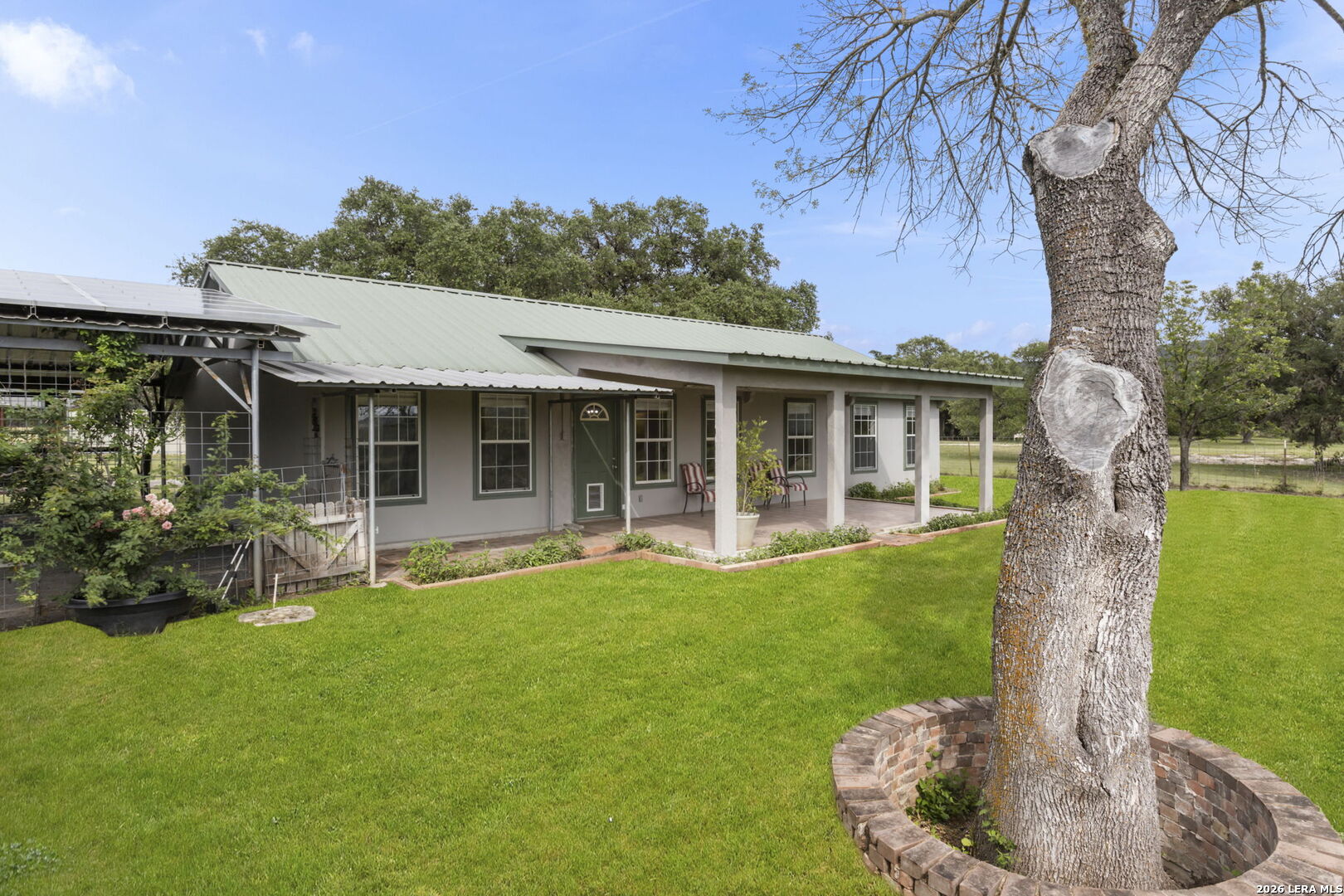 1892 N Thunder Creek Road Utopia TX 78884