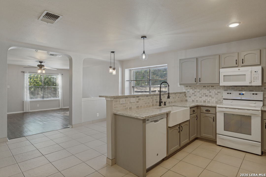11310 Mentmore Helotes TX 78023
