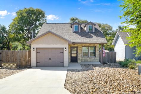 843 Canyon Trace Canyon Lake TX 78133
