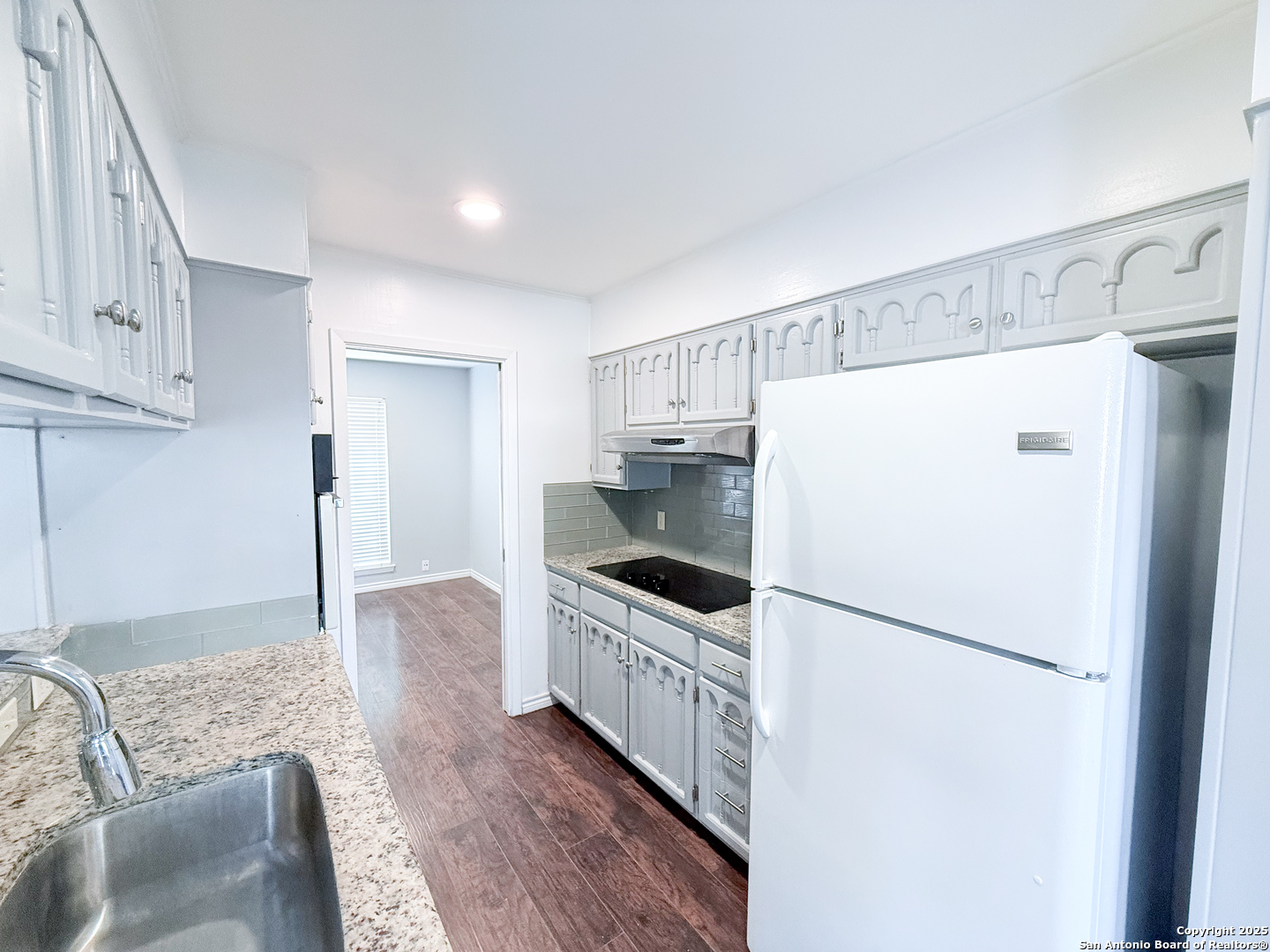 10402 Redlawn San Antonio TX 78230