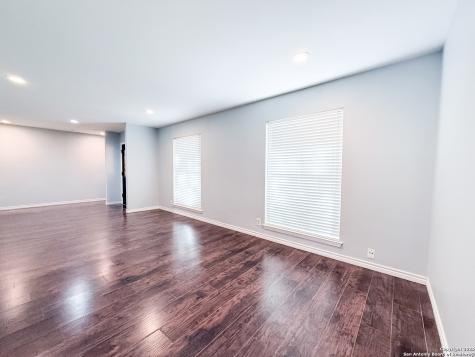 10402 Redlawn San Antonio TX 78230