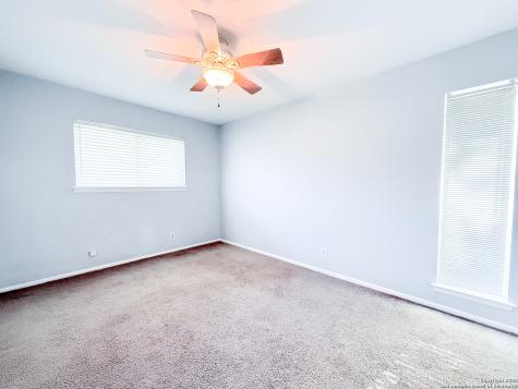 10402 Redlawn San Antonio TX 78230