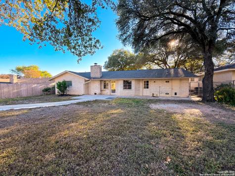 10402 Redlawn San Antonio TX 78230