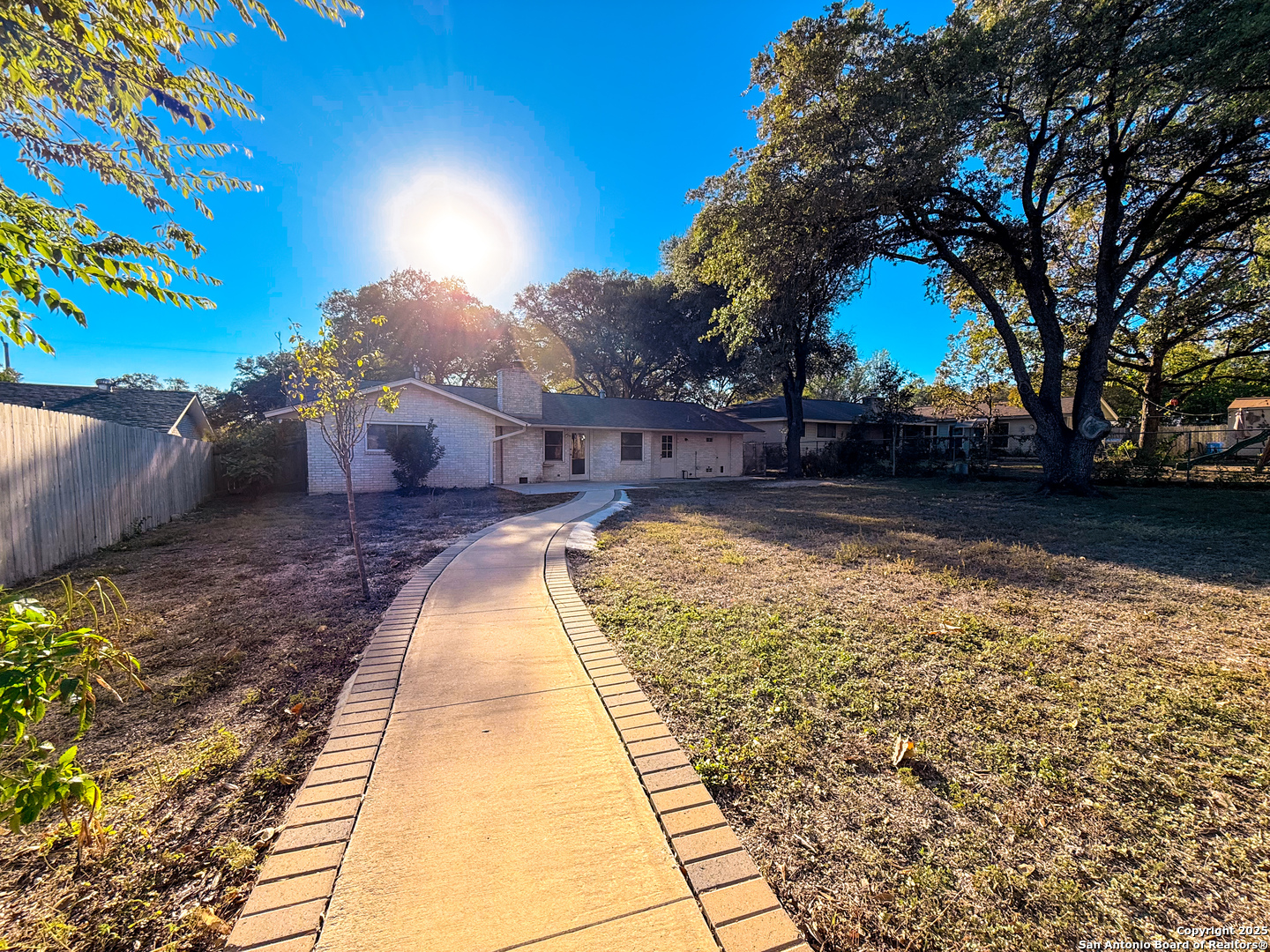 10402 Redlawn San Antonio TX 78230