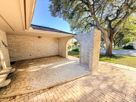 10402 Redlawn San Antonio TX 78230