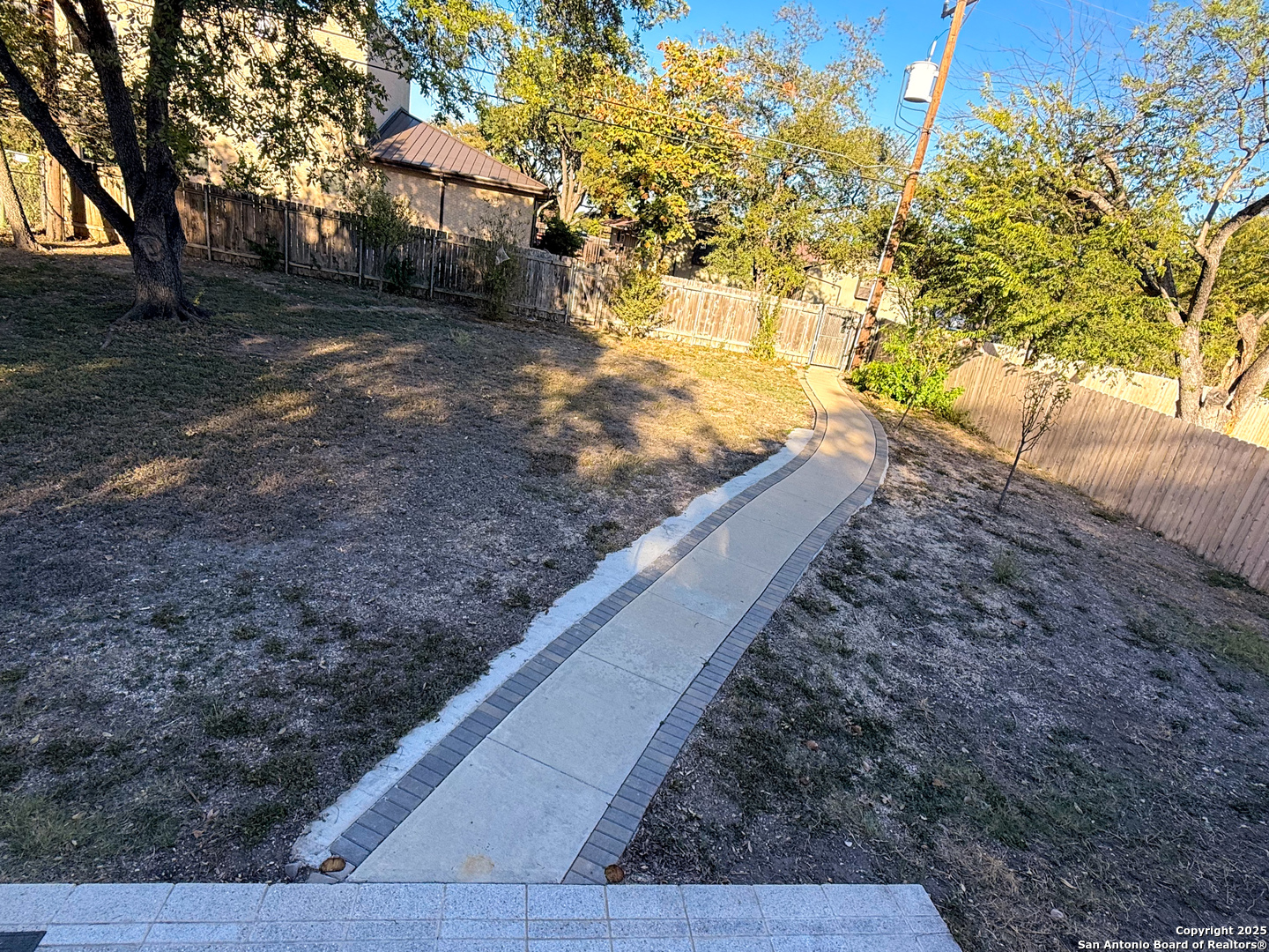 10402 Redlawn San Antonio TX 78230